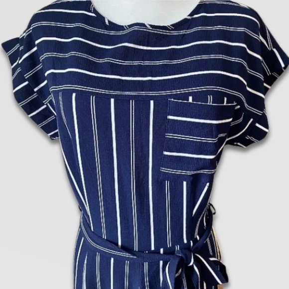 Monteau Jumper Striped Cap Sleeves Belted Wide-Leg Navy/White Women’s Medium NWT - Picture 4 of 8